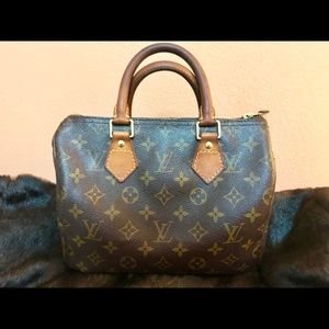 Authentic Louis Vuitton Speedy 25